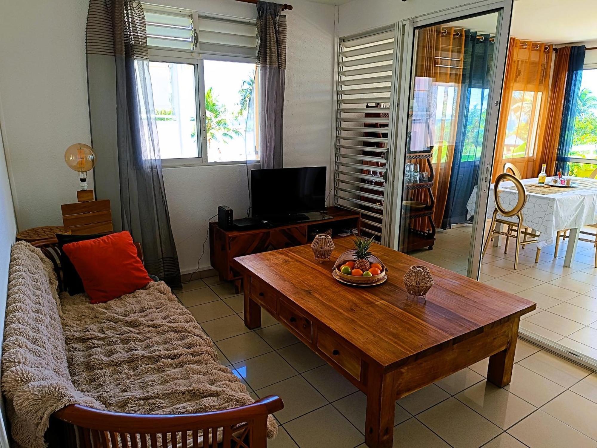 Chez Marguerite By Magcar Apartment Le Gosier  Bagian luar foto